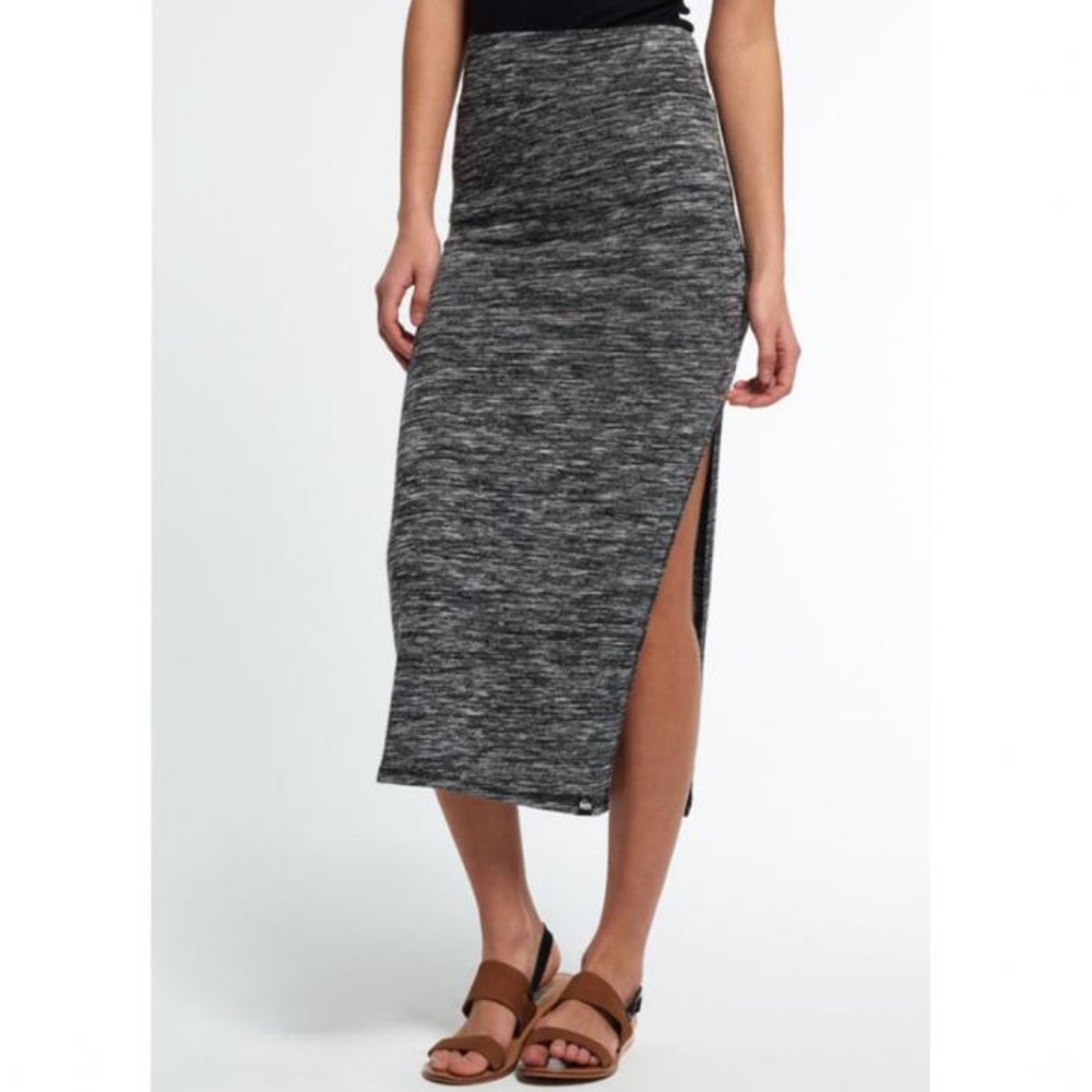 Aritzia Wilfred grey knit slit skirt